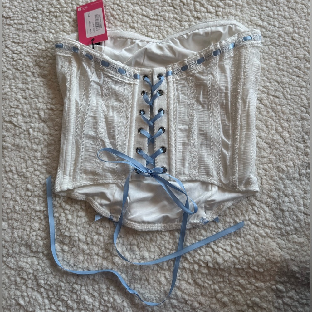 Edikted Mist Lacey Ribbon Corset - Picture 2 of 3